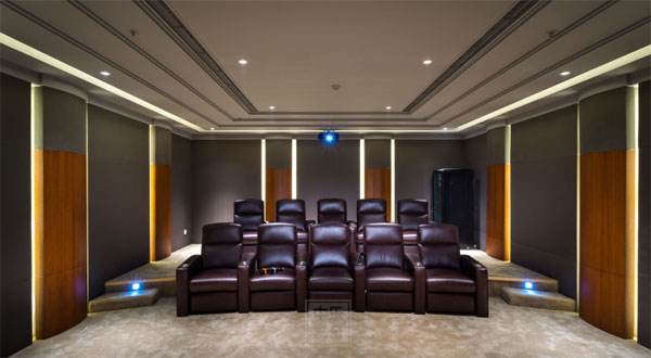 地下室變身為私人影音房，該如何防潮防濕？